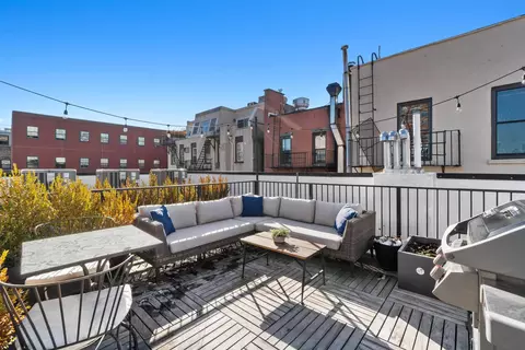 61 14th St #PH4, Hoboken, NJ 07030