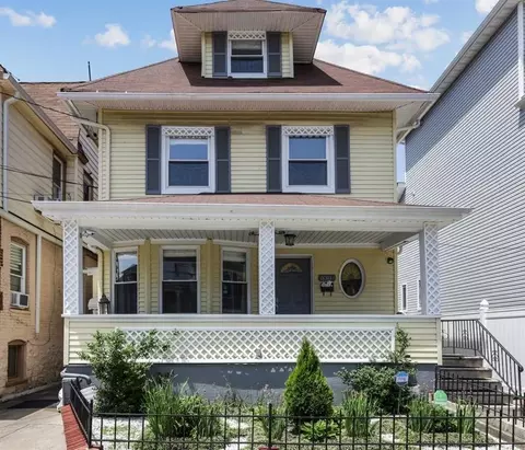 5301 Fairview Ter, West New York, NJ 07093