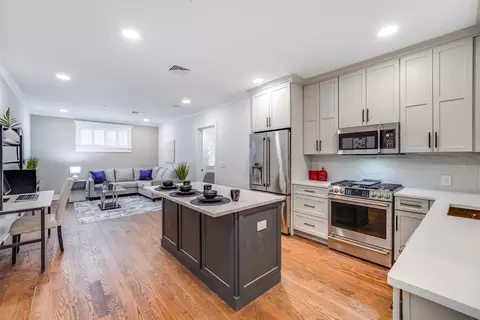 139 Sherman Pl #204, Jersey City, NJ 07307
