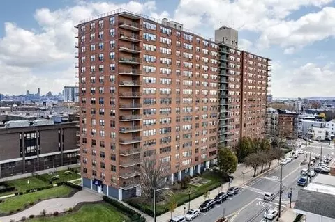500 Central Ave #204, Union City, NJ 07087