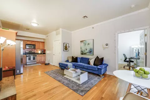 85 Broadway #2E, Jersey City, NJ 07306