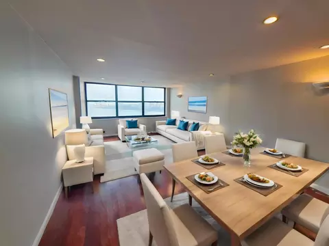 7000 Blvd E #35A, Guttenberg, NJ 07093