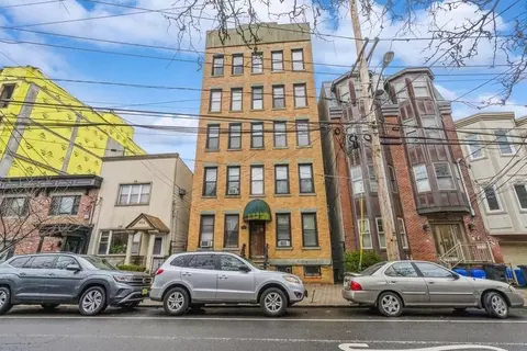 608 Madison St # 6, Hoboken, NJ 07030