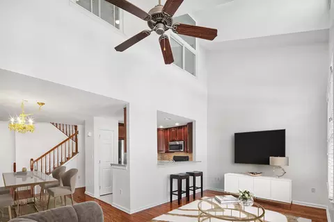 76 Lydia Dr, Guttenberg, NJ 07093
