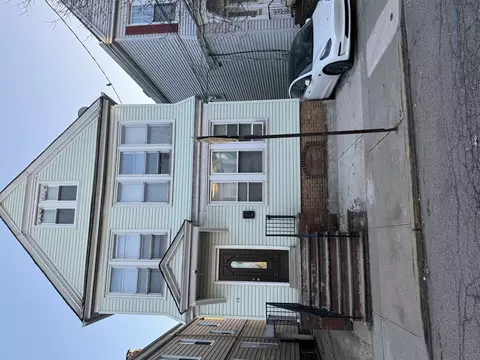 16 Washington Pkwy, Bayonne, NJ 07002