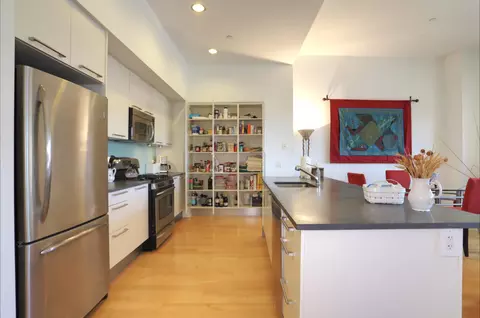 4 Beacon Way #112, Jersey City, NJ 07304