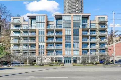 8125 River Rd #2A, North Bergen, NJ 07047