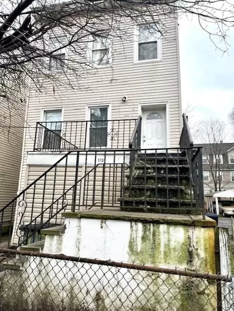 113 Myrtle Ave, Jersey City, NJ 07305