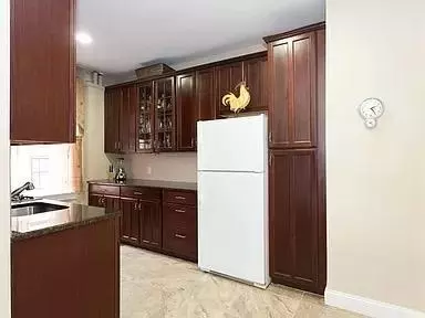 3718 Park Ave #E4, Weehawken, NJ 07086
