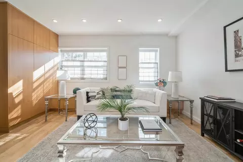 334 7th St #1, Jersey City, NJ 07302