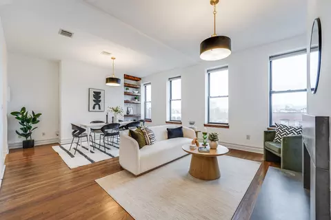 727 Washington St #8, Hoboken, NJ 07030