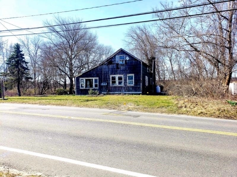 150 Cottrell Rd  