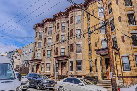 96 North St #3N, Jersey City, NJ 07307