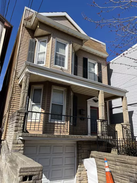 169 12 Prospect Ave, Bayonne, NJ 07002