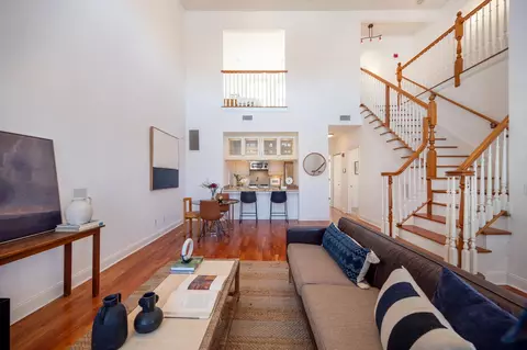 275 Grand St #C, Jersey City, NJ 07302