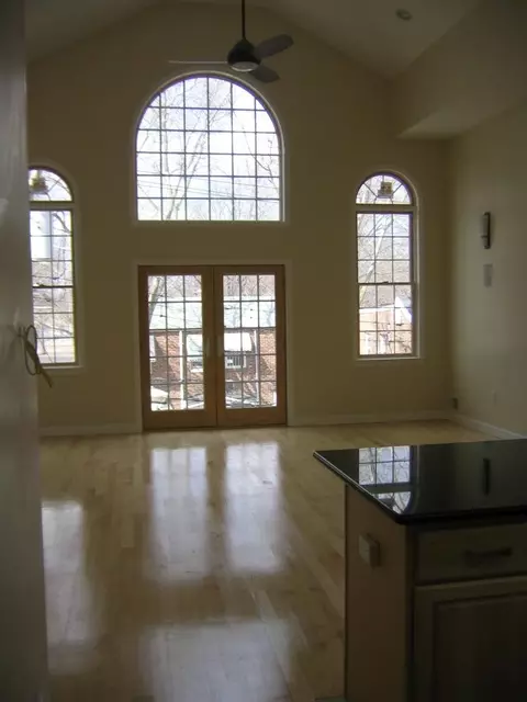 26 Nunda Ave, Jersey City, NJ 07304