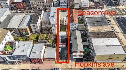 93 Beacon Ave, Jc Heights, NJ 07306