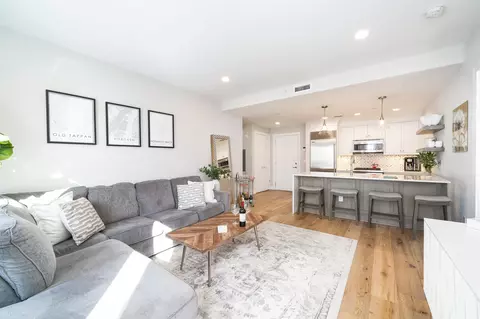 528 Monroe St #402, Hoboken, NJ 07030
