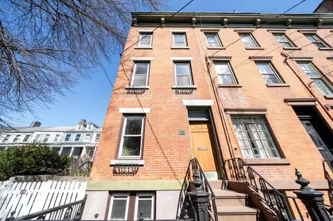 212 5 7th St, Jersey City, NJ 07302