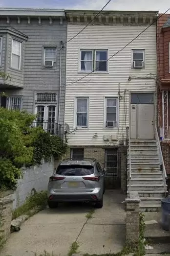 390 Webster Ave, Jersey City, NJ 07307