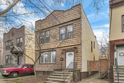 12 Terrace Ave, Jersey City, NJ 07307