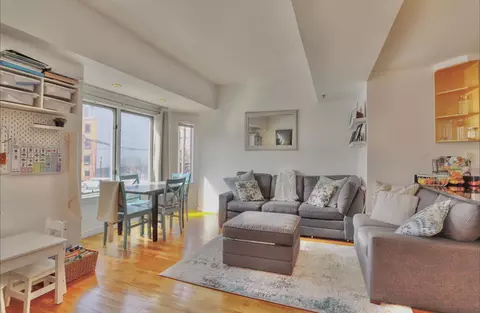701 Monroe St #2B, Hoboken, NJ 07030
