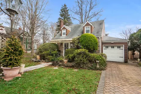 507 Teaneck Rd, Teaneck, NJ 07666