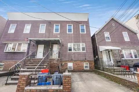 625 13th St, Union City, NJ 07087