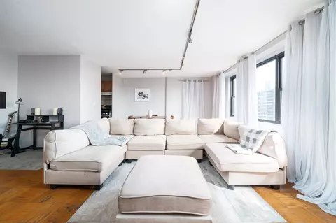10 Huron Ave #11C, Jersey City, NJ 07306