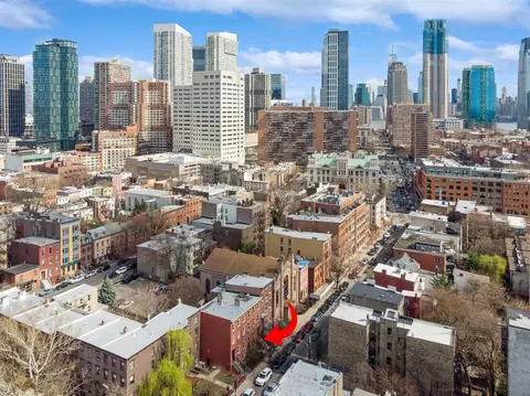 244 Montgomery St, Jersey City, NJ 07302