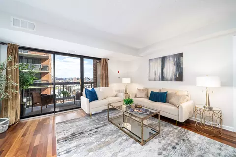 700 1st St #14K, Hoboken, NJ 07030