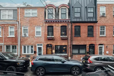 12 Willow Ter, Hoboken, NJ 07030