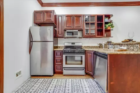 198 New York Ave #3L, Jersey City, NJ 07307
