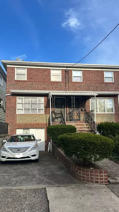 58 Broadway, Bayonne, NJ 07002