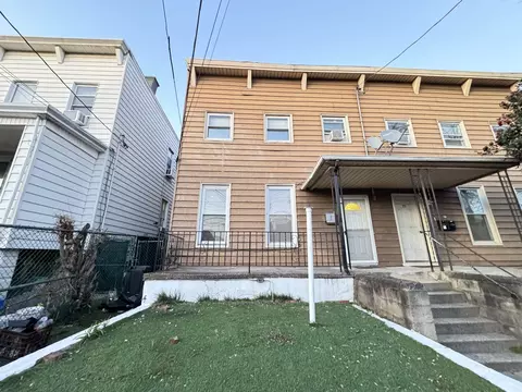 21 W 19th St, Bayonne, NJ 07002