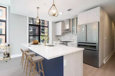711 1st St #301, Hoboken, NJ 07030