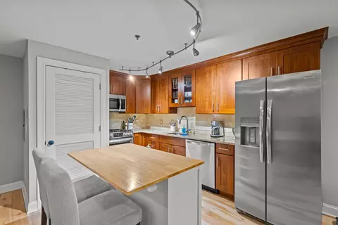 1720 New York Ave #205, Union City, NJ 07087