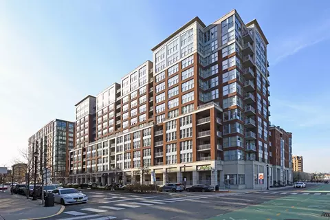 1125 Maxwell Ln #1101, Hoboken, NJ 07030