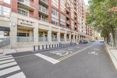 1125 Maxwell Ln #524, Hoboken, NJ 07030