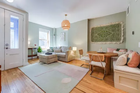 921 Bloomfield St, Hoboken, NJ 07030