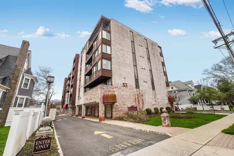 Exterior - 55 Clinton Pl #307, Hackensack, NJ 07601 photo 3 of 4