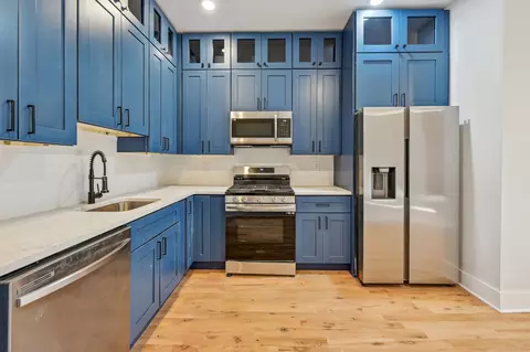 933 Summit Ave # A, Jersey City, NJ 07307