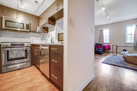 227 Christopher Columbus Dr #213B, Jersey City, NJ 07302