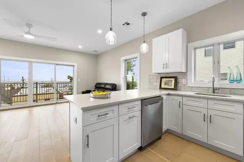 185 Columbia Ave #1, Jersey City, NJ 07307