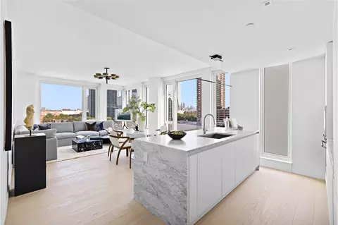 144 1st St #6I, Jersey City, NJ 07302