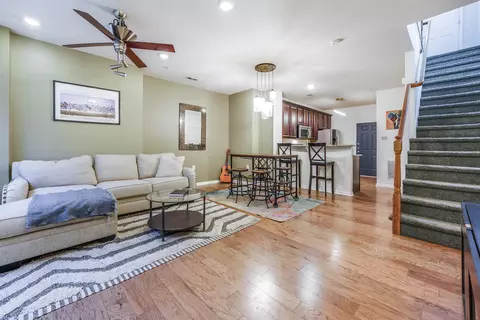 5 Wisteria St, Garfield, NJ 07026