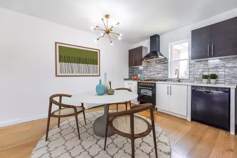 537 Undercliff Ave, Edgewater, NJ 07020 photo 2