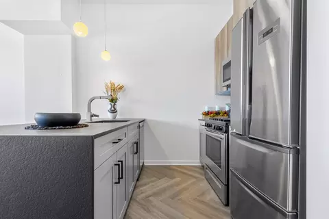3464 Kennedy Blvd #PH6, Jersey City, NJ 07307