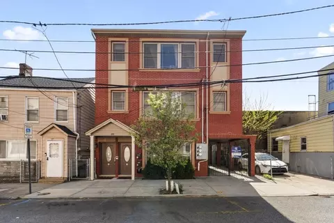 177 Laidlaw Ave #1, Jersey City, NJ 07306