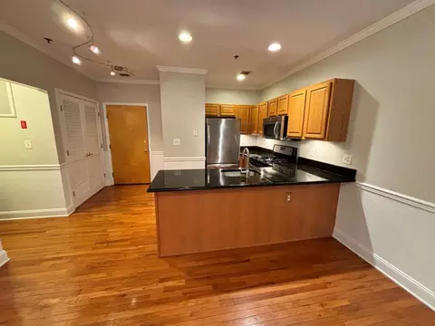 501 9th St #304, Hoboken, NJ 07030